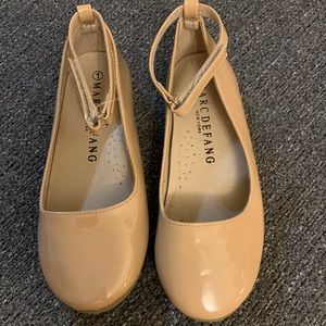 Girls size 1 Marc Defang